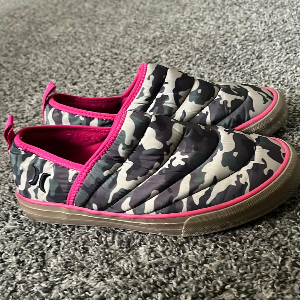 Hurley puffer shoes